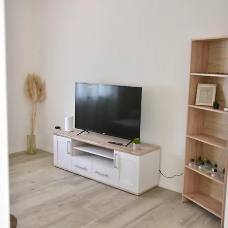 Apartment Milla *