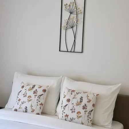 Apartment Milla *